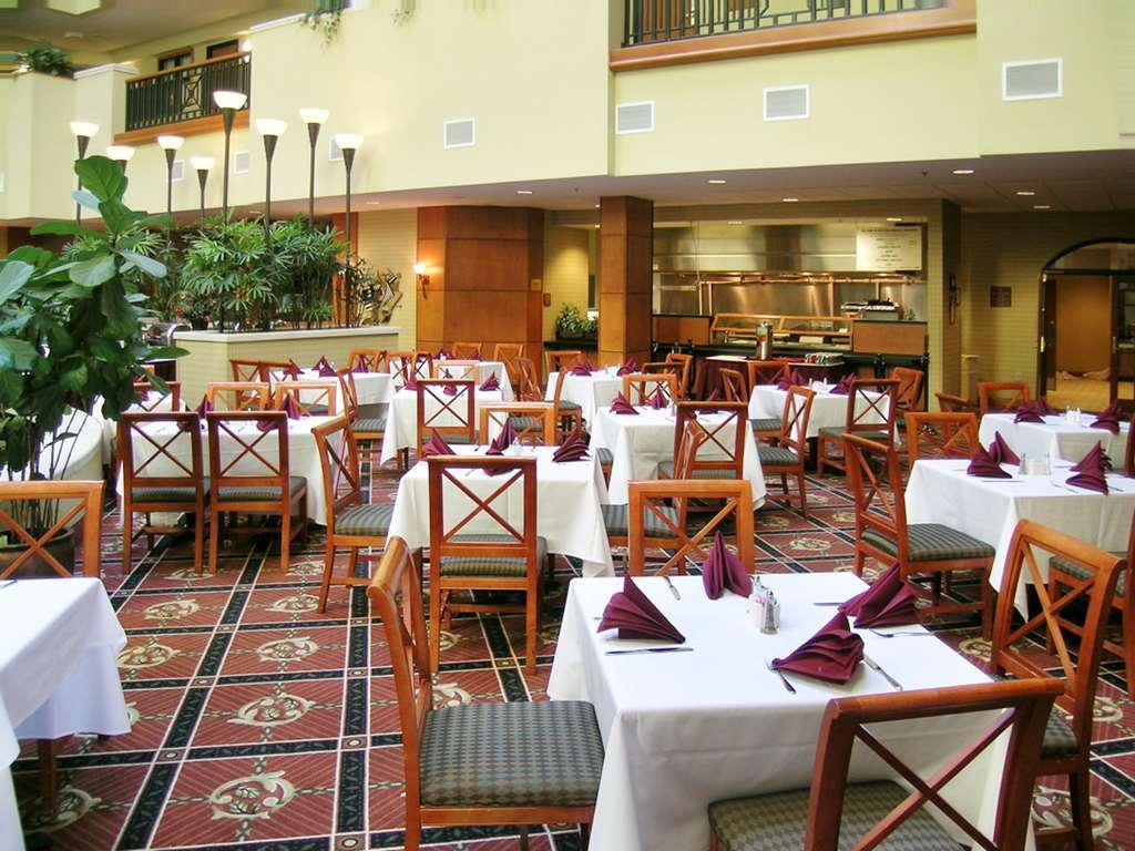Embassy Suites By Hilton Atlanta Альфаретта Ресторан фото